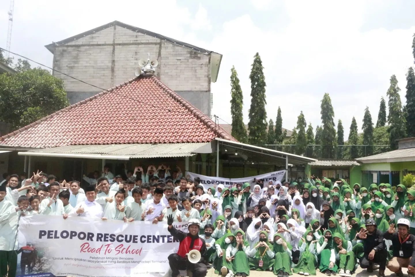 Pelopor Kepedulian Ajarkan Cara Meminimalisir Kerugian Bencana di MTs Miftah Assaadah