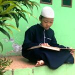 Penghafal Al-Qur’an Lebih Utama Menjadi Imam Sholat!
