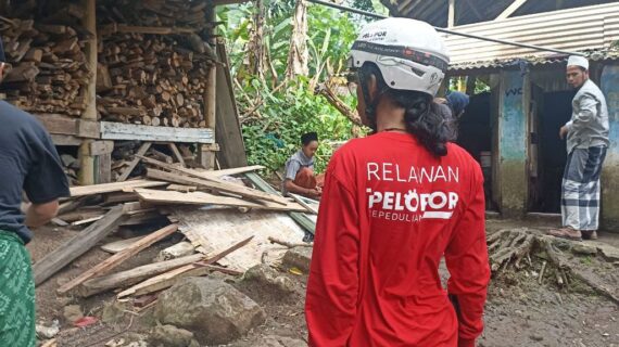 Aksi Pembangunan MCK Pelopor Kepedulian untuk Ponpes Nurul Dzolam!